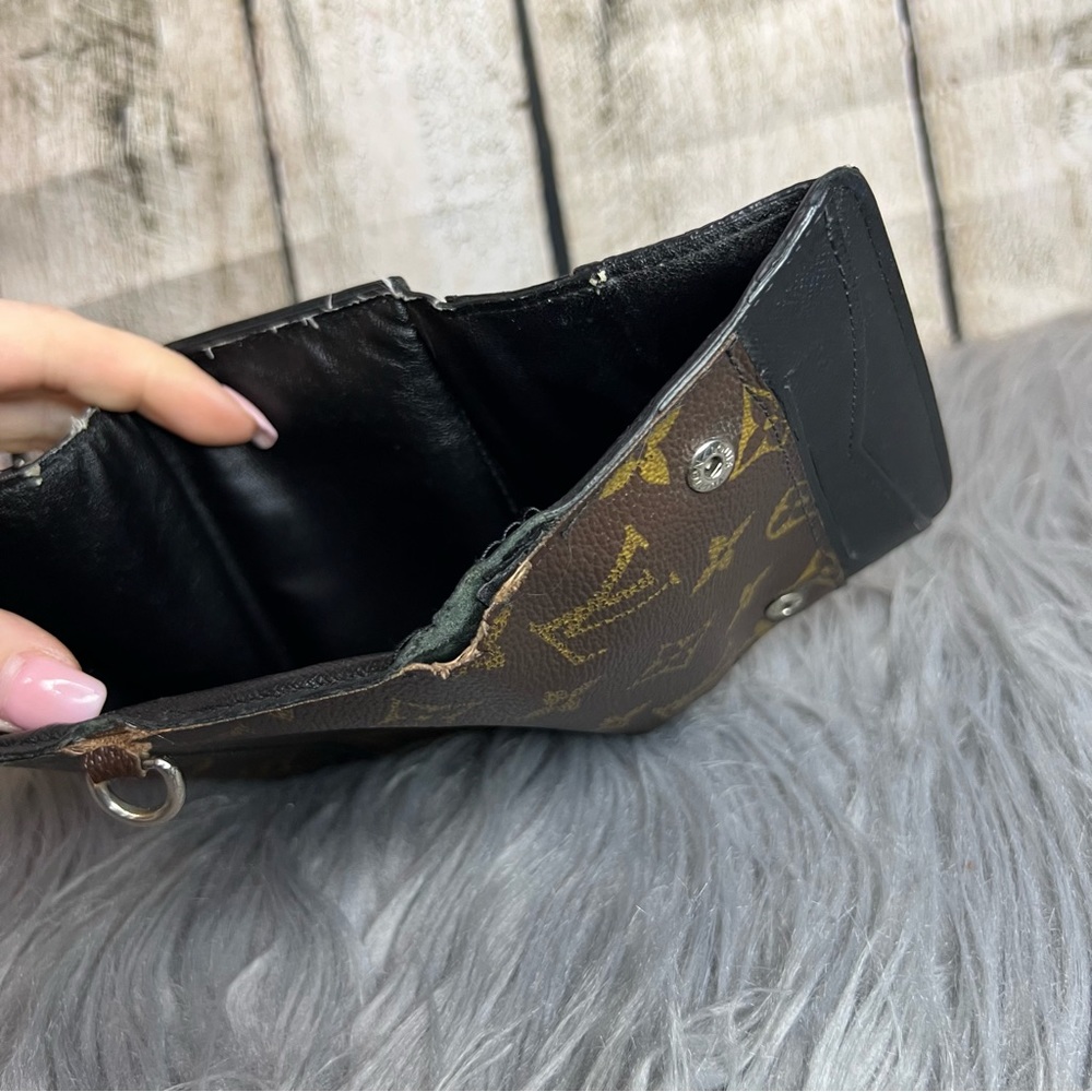 LOUIS VUITTON - monogram Macassar tri fold wallet - Picture 13 of 16